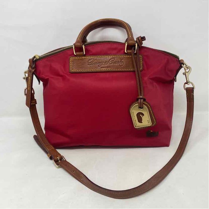 Pre-Owned Dooney & Bourke Red Nylon Handbag