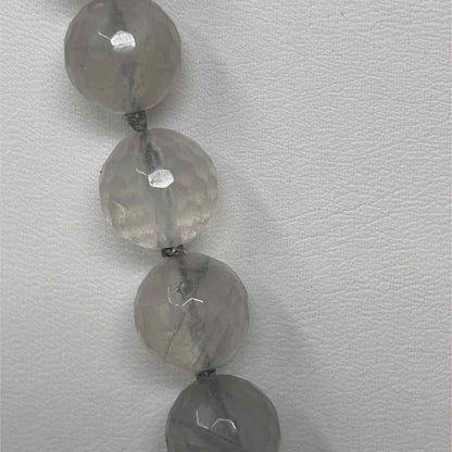 Pre-Owned Boutique Grey Crystal Necklace