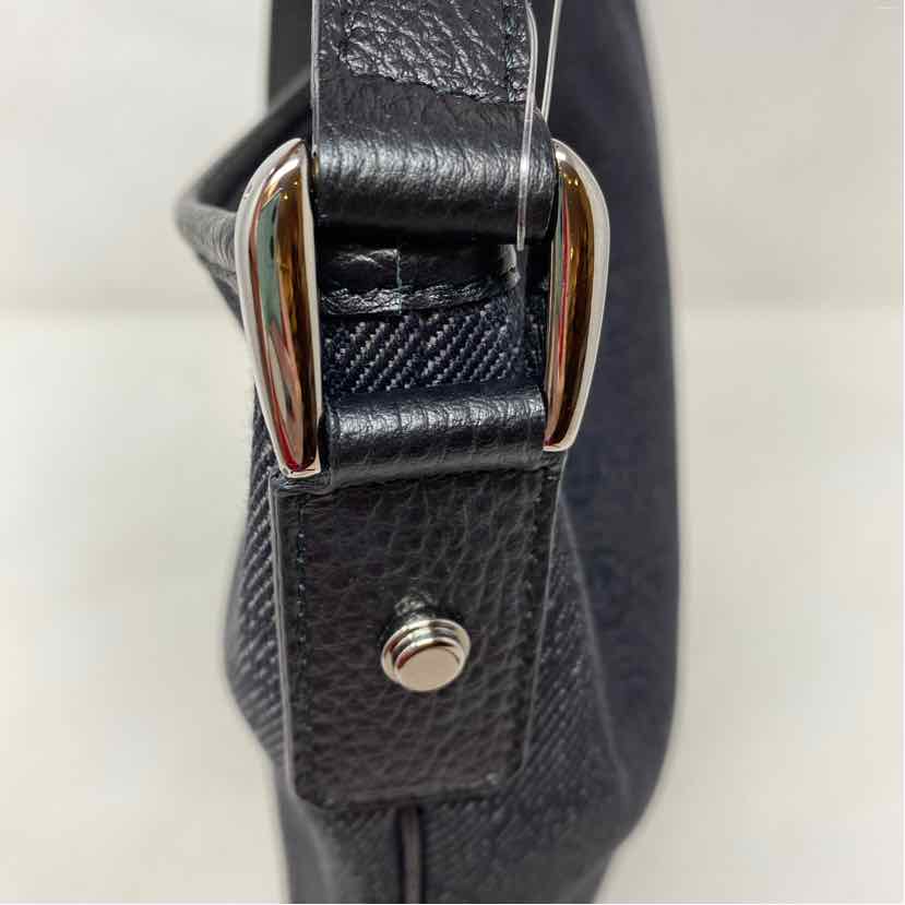 Pre-Owned Gucci Denim Canvas Designer Handbag