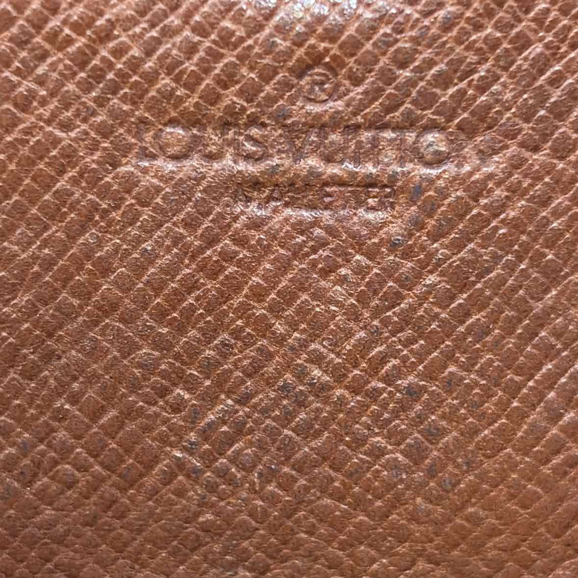 Pre-Owned Louis Vuitton Brown Leather Designer Wallet