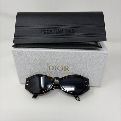 Pre-Owned Dior Tortoise Plastic Designer Sunglasses