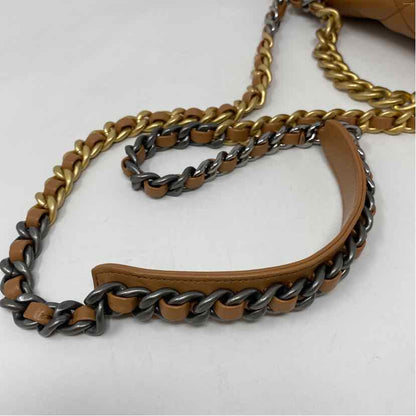 Pre-Owned Chanel Cognac Leather Designer Handbag