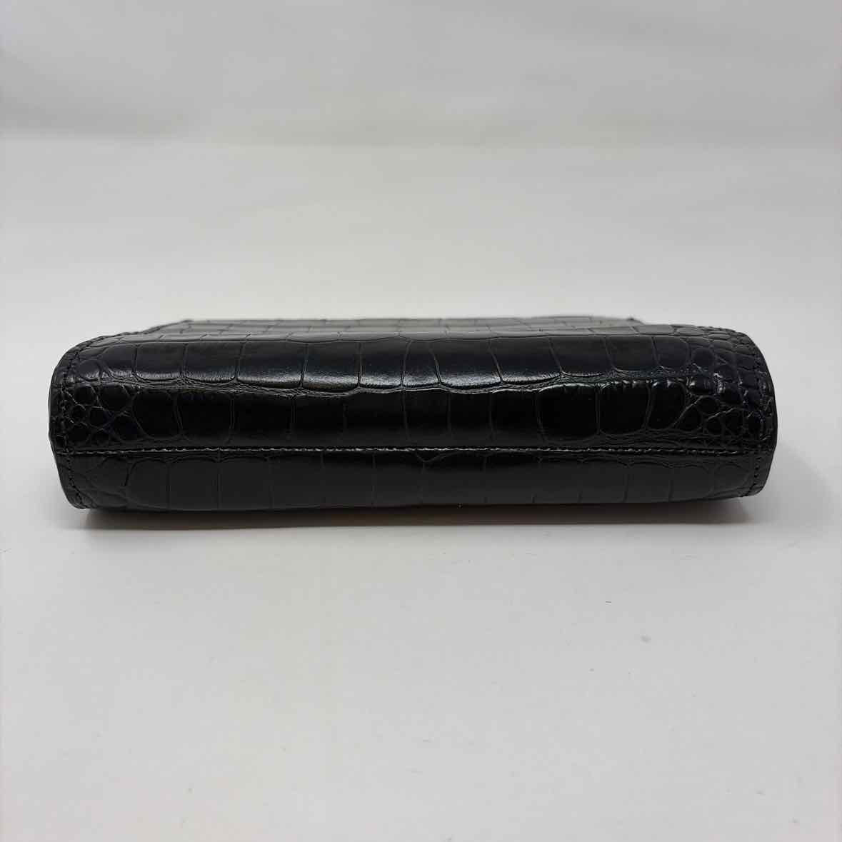 Pre-Owned Larroude Black Leather Handbag