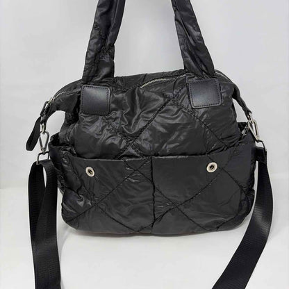 Pre-Owned Sandra Roberts Black Nylon Handbag