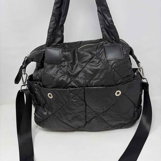 Pre-Owned Sandra Roberts Black Nylon Handbag