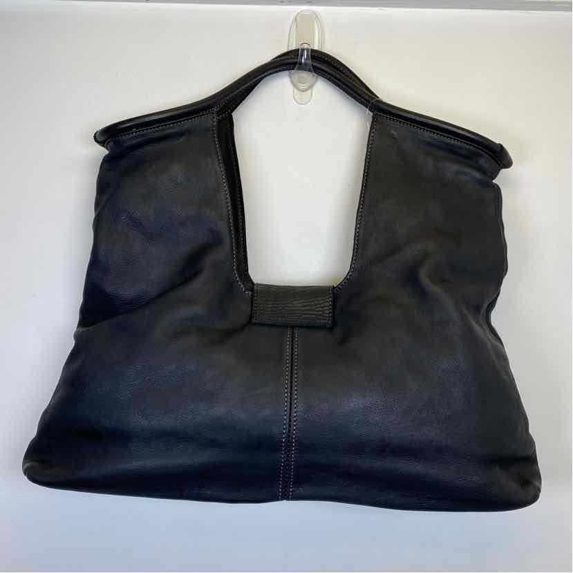 Pre-Owned Bolsa Nova Black Leather Handbag