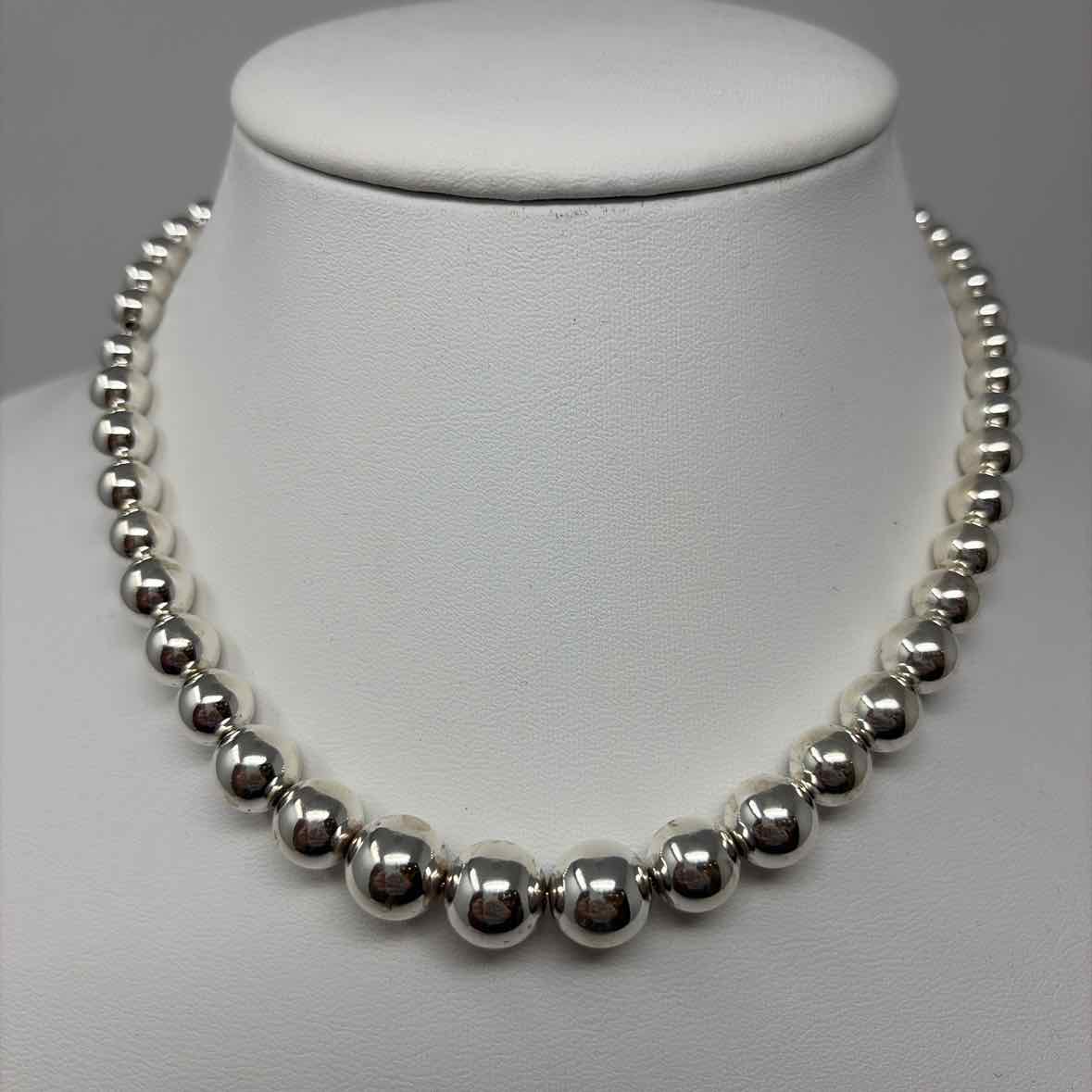 Pre-Owned Tiffany Silver Sterling Designer Jewelry