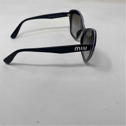 Pre-Owned Miu Miu Black/White Plastic Designer Sunglasses