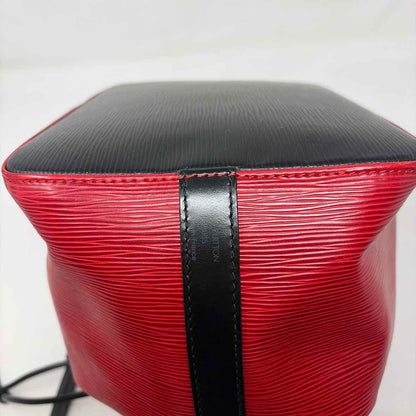 Pre-Owned Louis Vuitton Red Leather Designer Handbag
