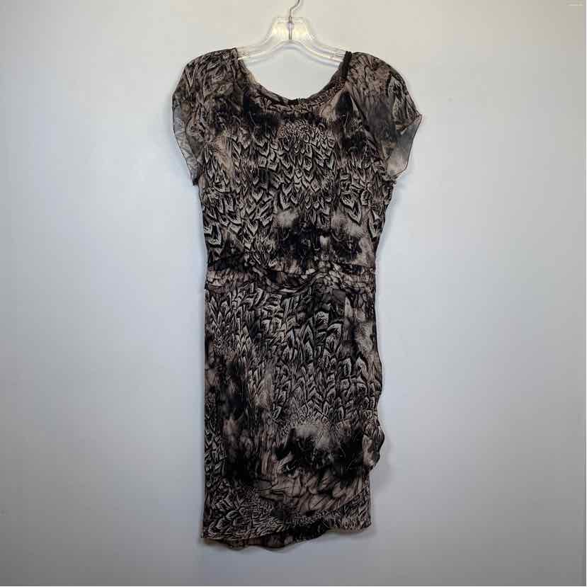 Pre-Owned Size 6/M Of Two Minds Animal Print Casual Dress