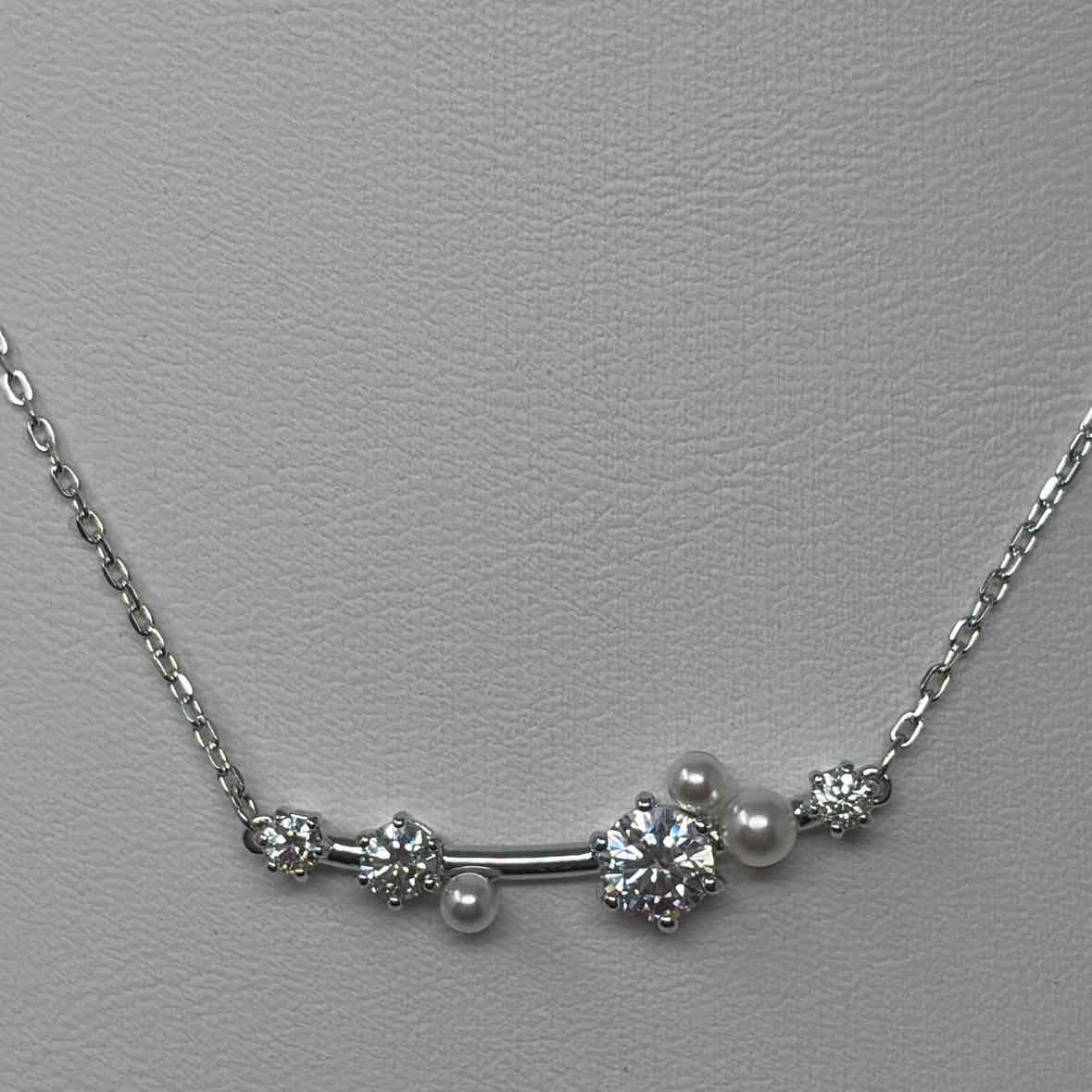 Pre-Owned Swarovski Silver rhinestones Necklace