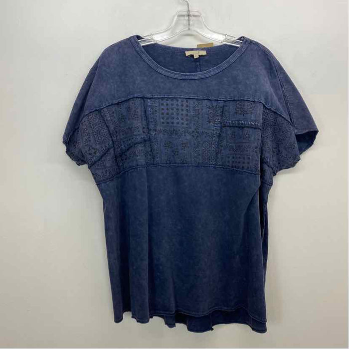Pre-Owned Size S Easel Navy Top