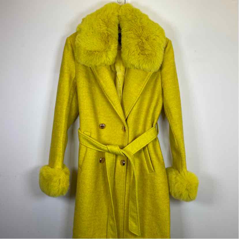 Pre-Owned Size M LA Coalition Yellow Coat