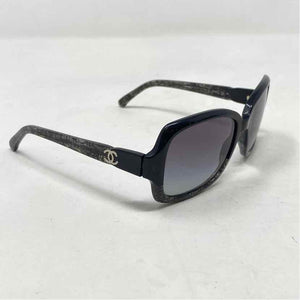 Pre-Owned Chanel Black Plastic Designer Sunglasses