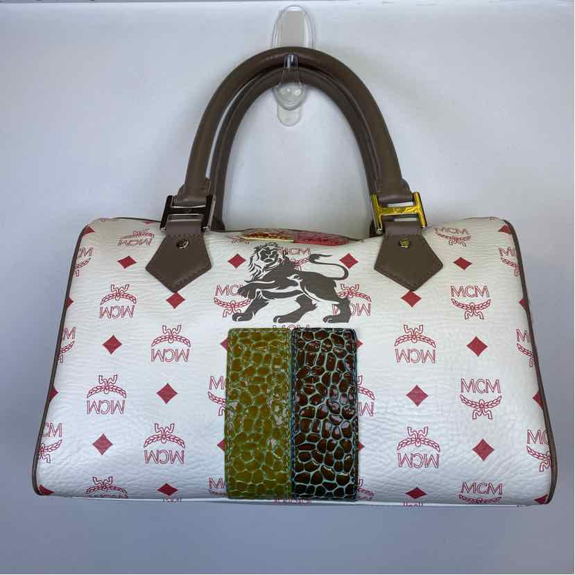 Pre-Owned MCM White Multi Leather Designer Handbag