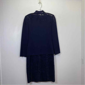 Pre-Owned Size 4/S St. John Navy 2 PC Set