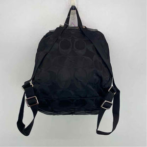 Pre-Owned Coach Black Canvas Handbag