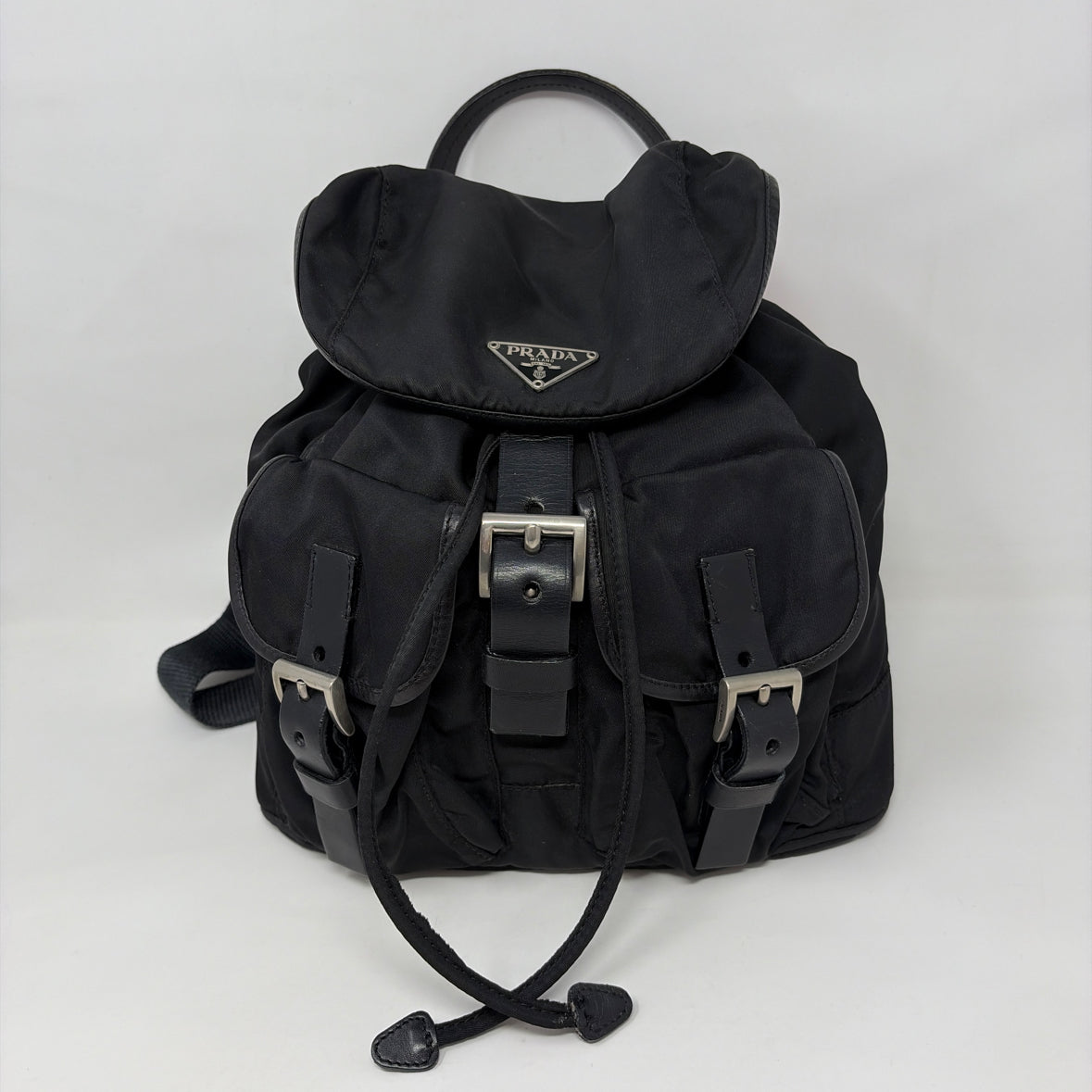 Pre-Owned Prada Black Nylon Designer Handbag