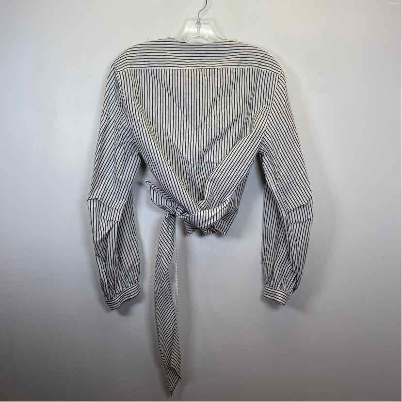 Pre-Owned Size M Rag & Bone White Stripe Top