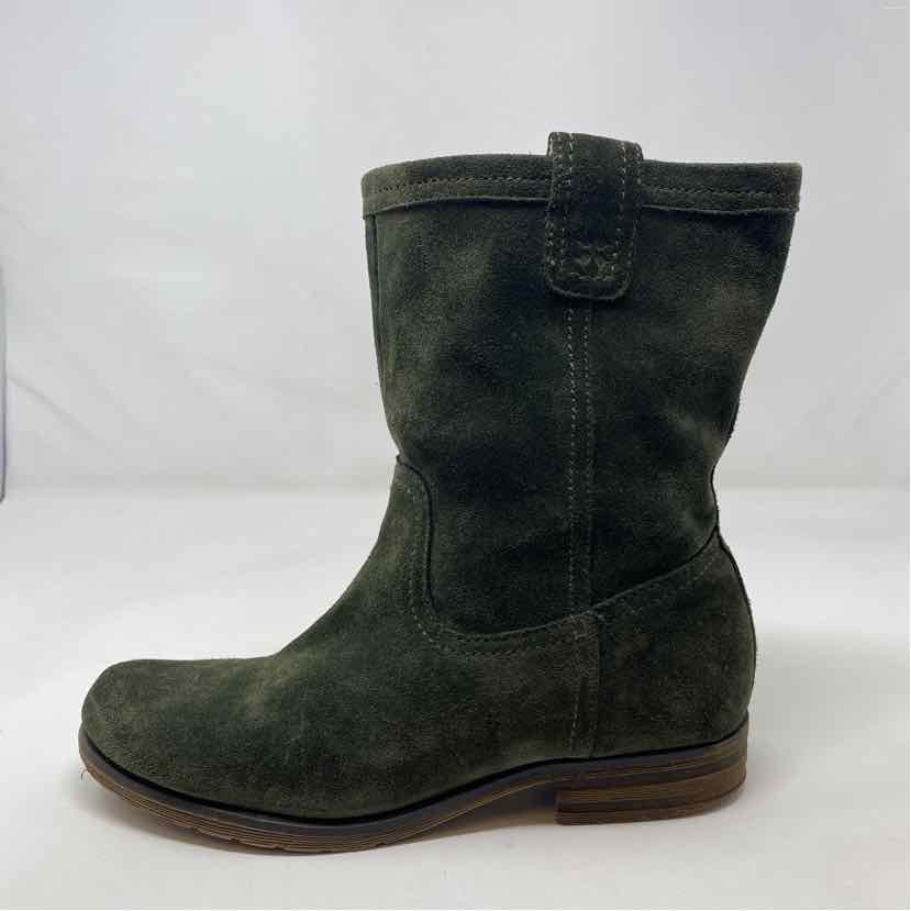 Pre-Owned Shoe Size 9 Naturalizer Olive Booties