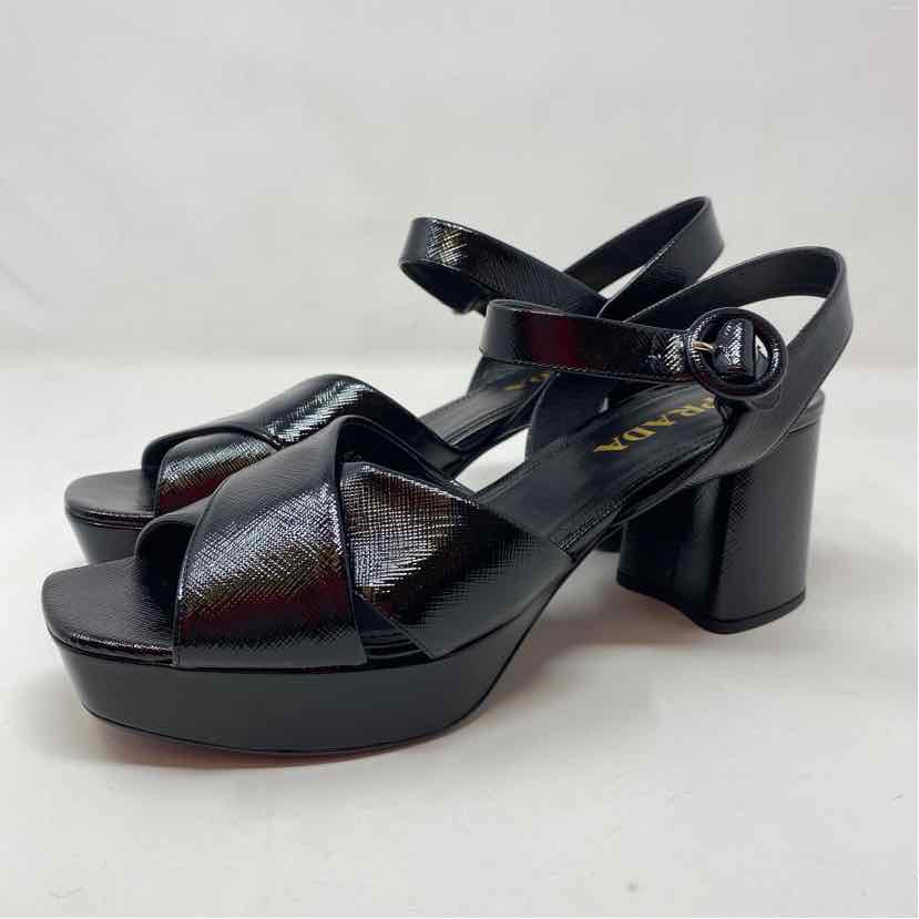 Pre-Owned Prada Black Patent Shoe Size 10.5 Designer Shoes