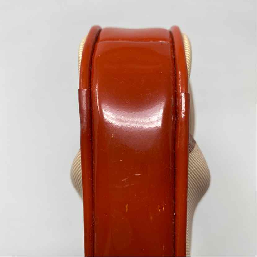 Pre-Owned Burberry Plaid Canvas Designer Handbag