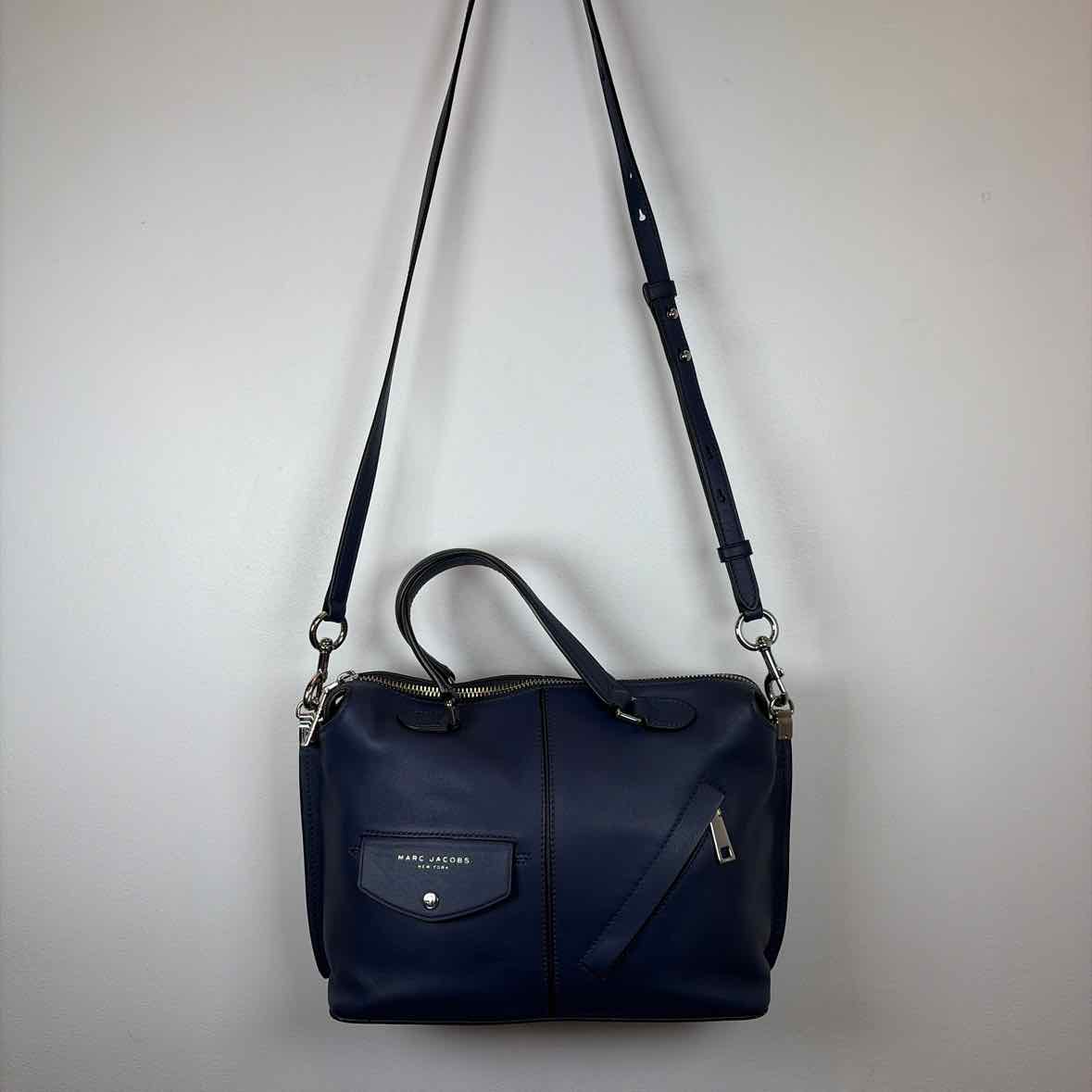 Pre-Owned Marc Jacobs Navy Leather Handbag