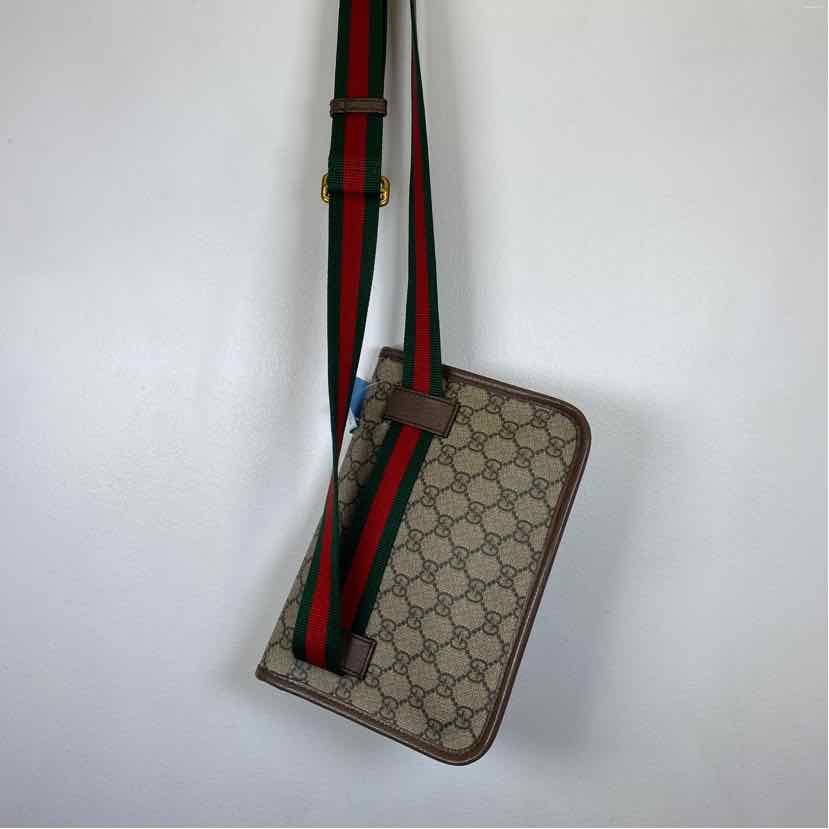 Pre-Owned Gucci Monogram Canvas Designer Handbag