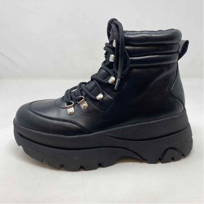 Pre-Owned Shoe Size 9 Steve Madden Black Booties