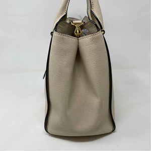 Pre-Owned Burberry White Leather Designer Handbag