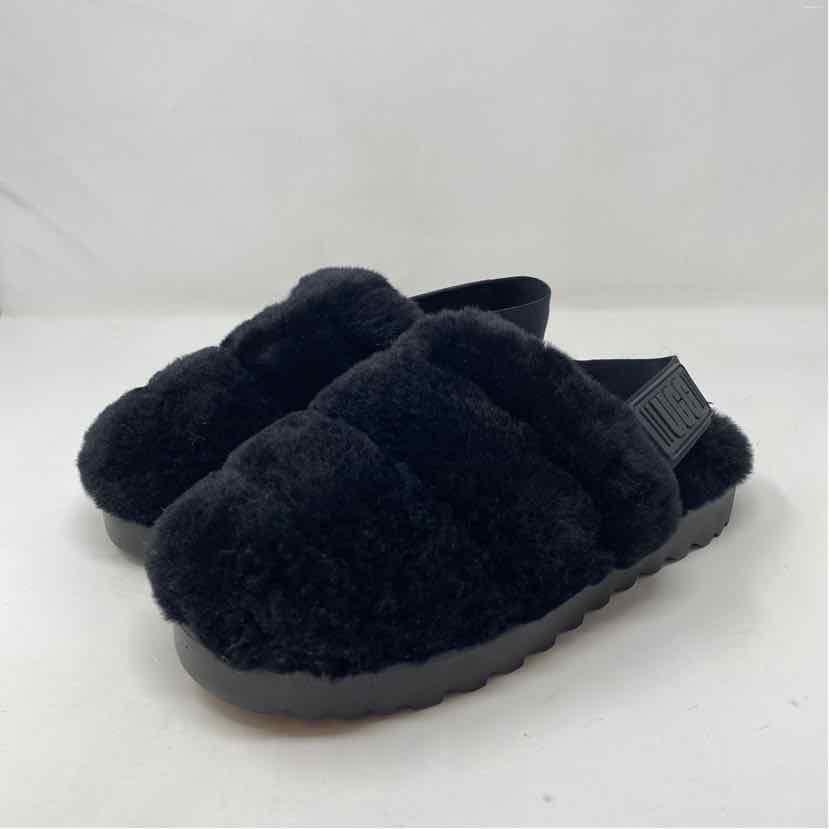 Pre-Owned Shoe Size 6 UGG Black Slipper