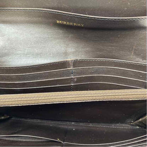 Pre-Owned Burberry Plaid Leather Designer Wallet