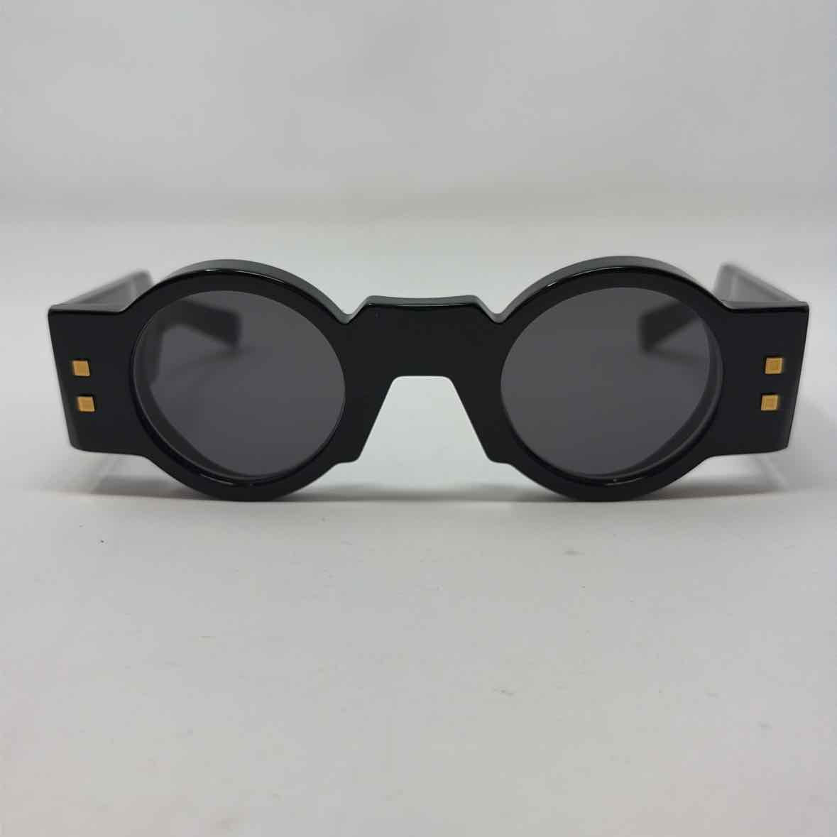 Pre-Owned Balmain Black Plastic Designer Sunglasses