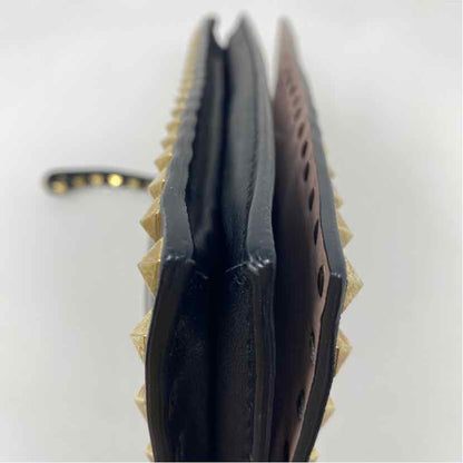 Pre-Owned Valentino Black Leather Designer Handbag