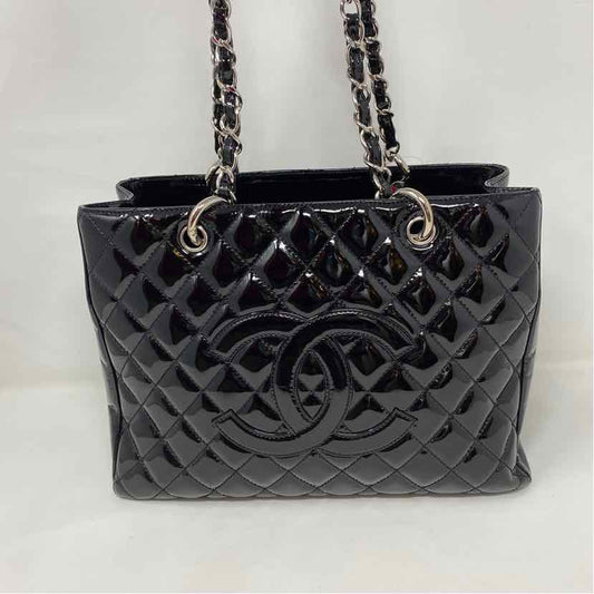 Pre-Owned Chanel Black Patent Designer Handbag