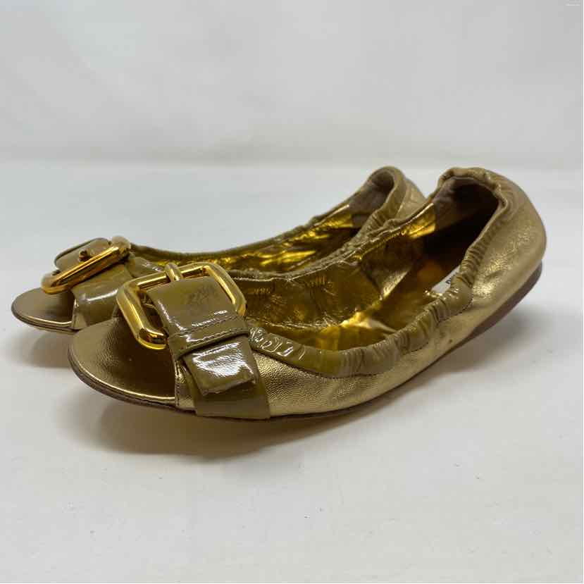 Pre-Owned Miu Miu Gold Leather Shoe Size 5 Designer Shoes