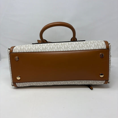 Pre-Owned Michael Kors White Multi Leather Handbag