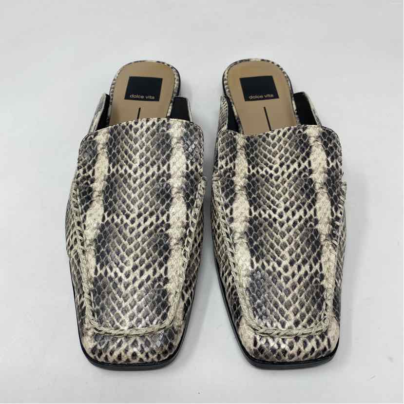 Pre-Owned Shoe Size 8.5 Dolce Vita Snake Print Casual