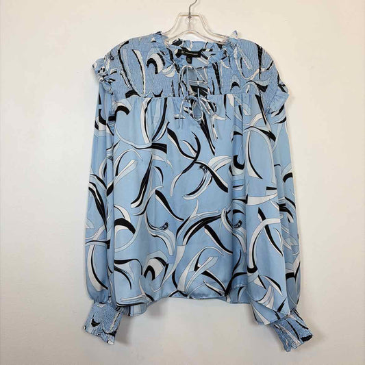 Pre-Owned Size XL INC Blue Print Top