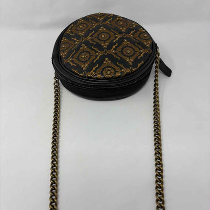 Pre-Owned Isabella Fiore Black Leather Handbag