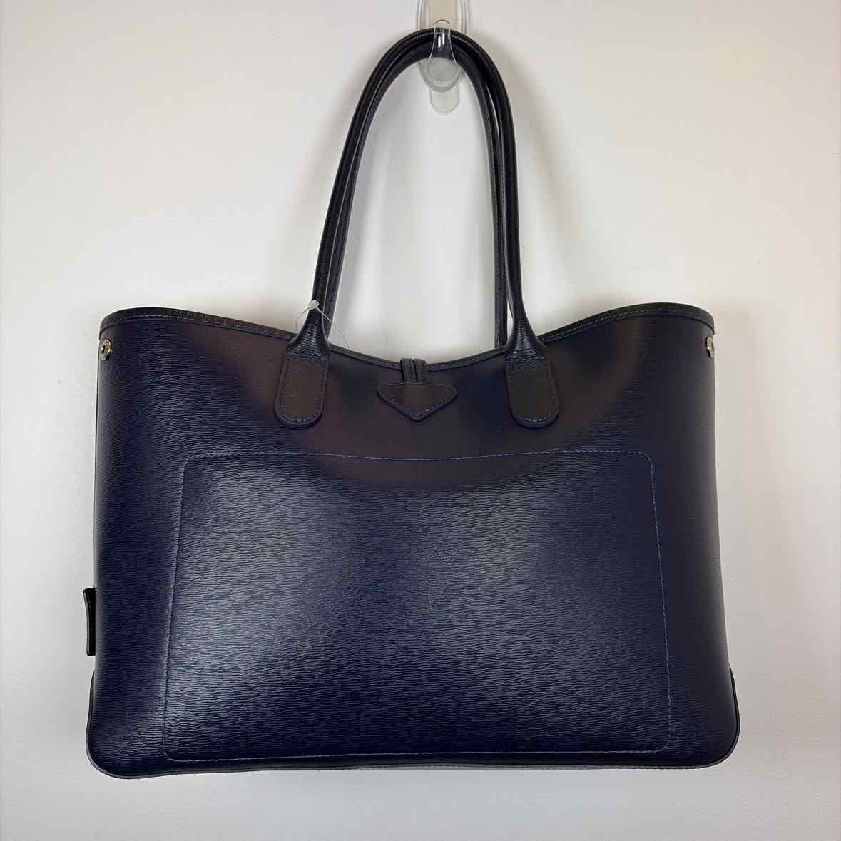 Pre-Owned Longchamp Navy Leather Handbag
