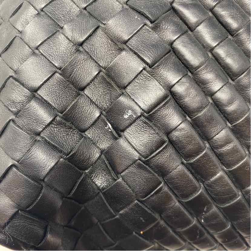 Pre-Owned Bottega Veneta Black Leather Designer Handbag