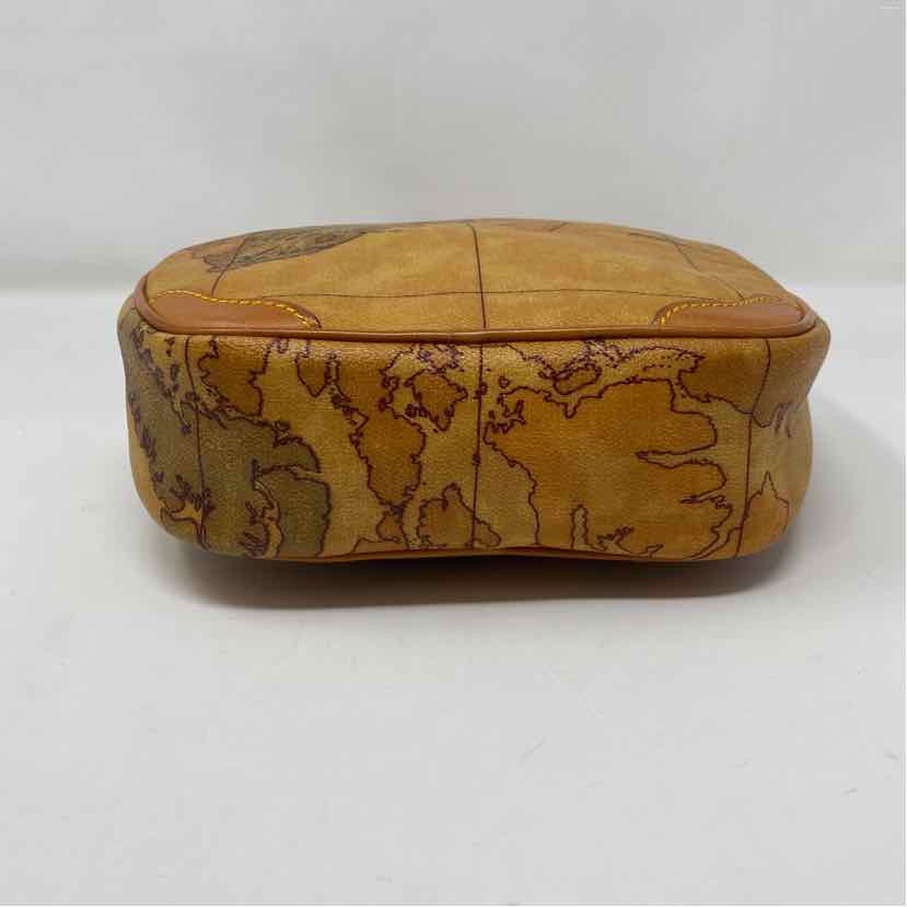 Pre-Owned Alviero Martini Tan Multi Leather Handbag