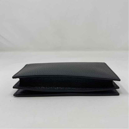 Pre-Owned Gucci Black Leather Designer Handbag