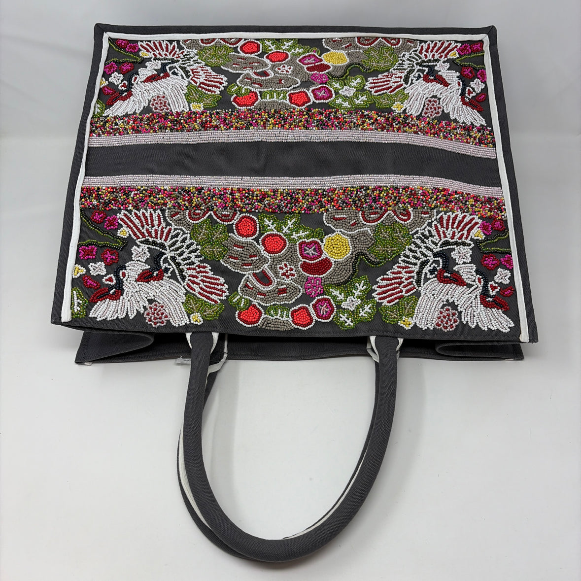 Pre-Owned Tia Na NY Grey Multi Beaded Handbag