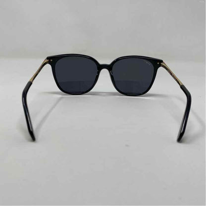 Pre-Owned Salvatore Ferragamo Black Plastic Designer Sunglasses