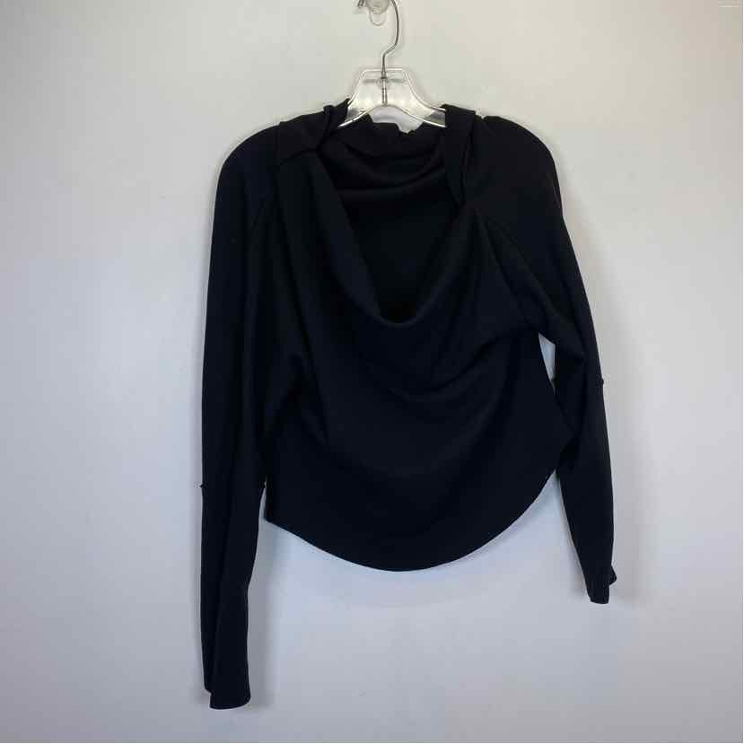 Pre-Owned Size L We The Free Black Top