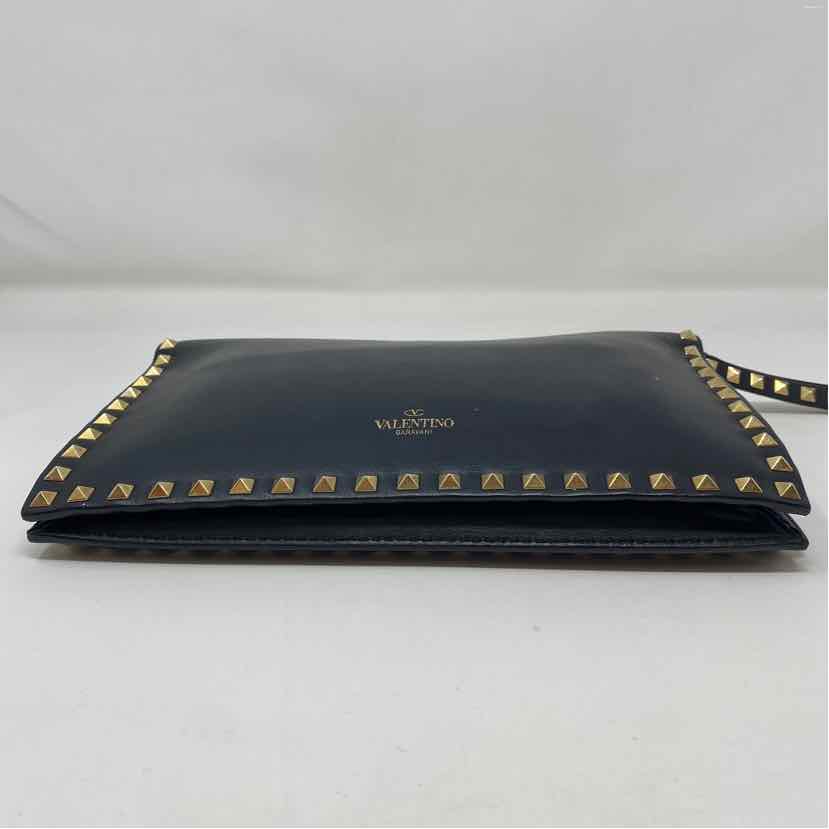 Pre-Owned Valentino Black Leather Designer Handbag