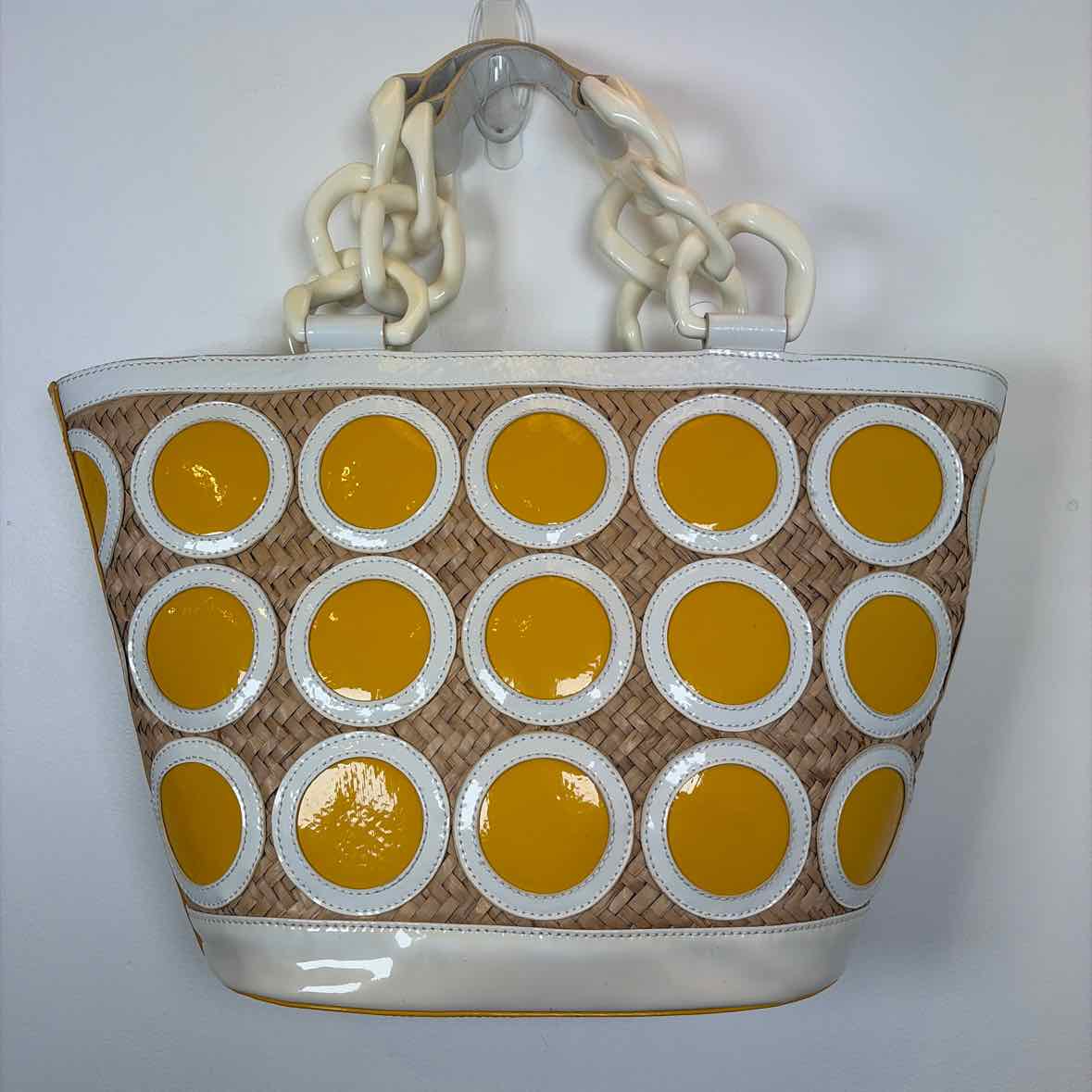 Pre-Owned Pa- Tou-Tou Yellow Multi Woven Handbag