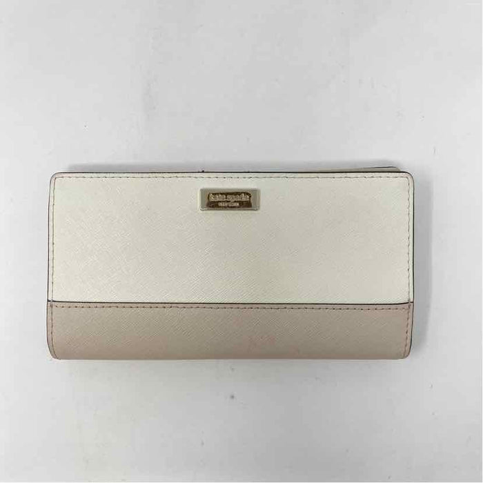 Pre-Owned Kate Spade White Leather Wallet